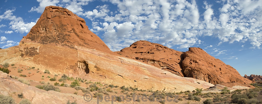 Skly Valley of Fire, 2016. Panorama sloenm vce snmk.